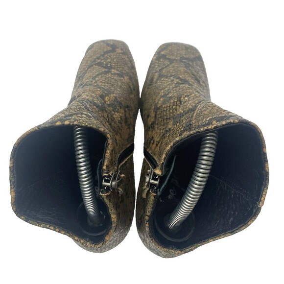 Free People Snakeskin Print Ankle Boots Zip Heels Size 36 US 6 Mobwife - Picture 13 of 16